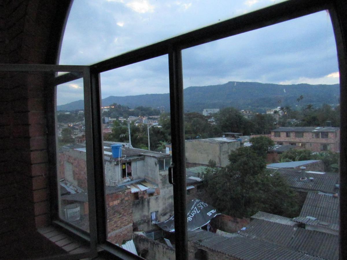 Hotel Ciudad Dulce Моникира Екстериор снимка