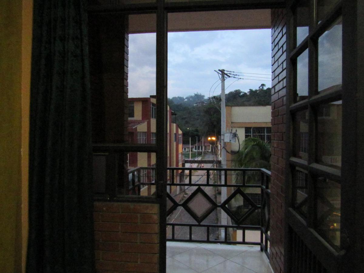 Hotel Ciudad Dulce Моникира Екстериор снимка
