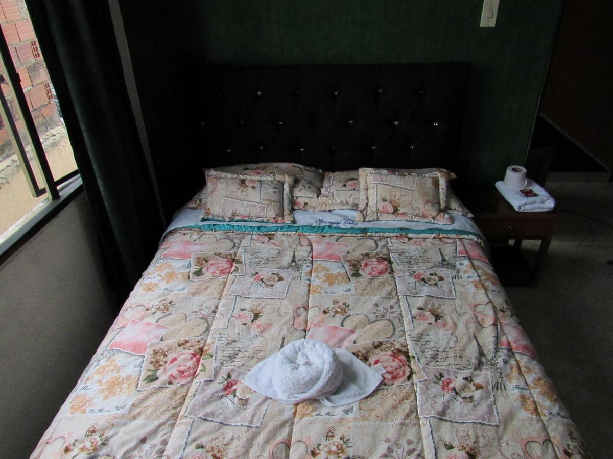 Hotel Ciudad Dulce Моникира Екстериор снимка