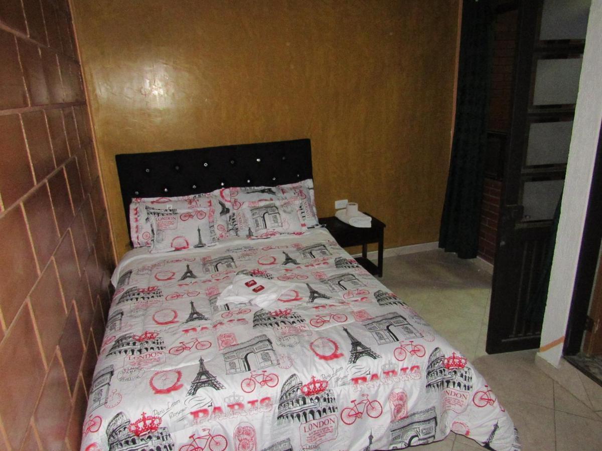 Hotel Ciudad Dulce Моникира Екстериор снимка