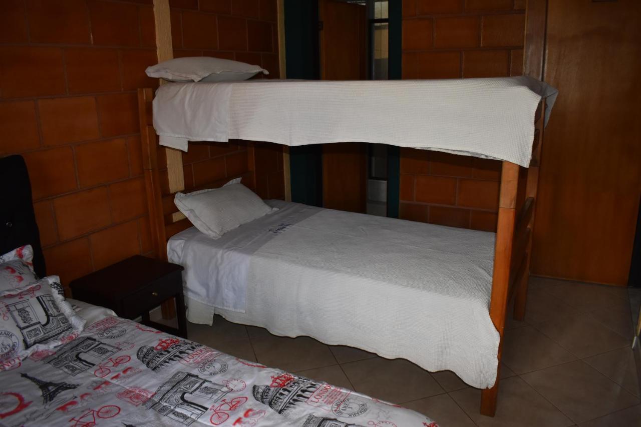 Hotel Ciudad Dulce Моникира Екстериор снимка