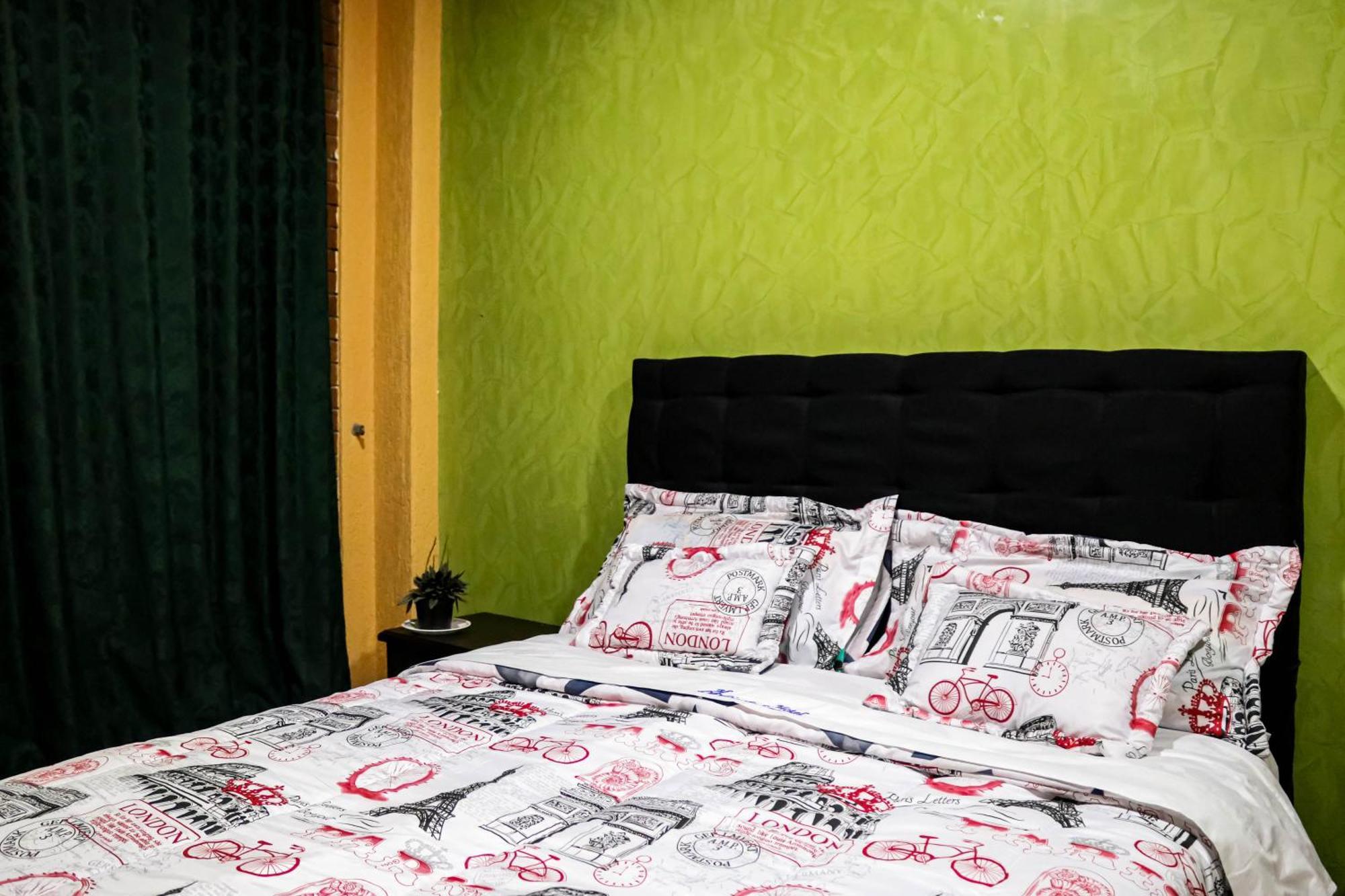 Hotel Ciudad Dulce Моникира Екстериор снимка
