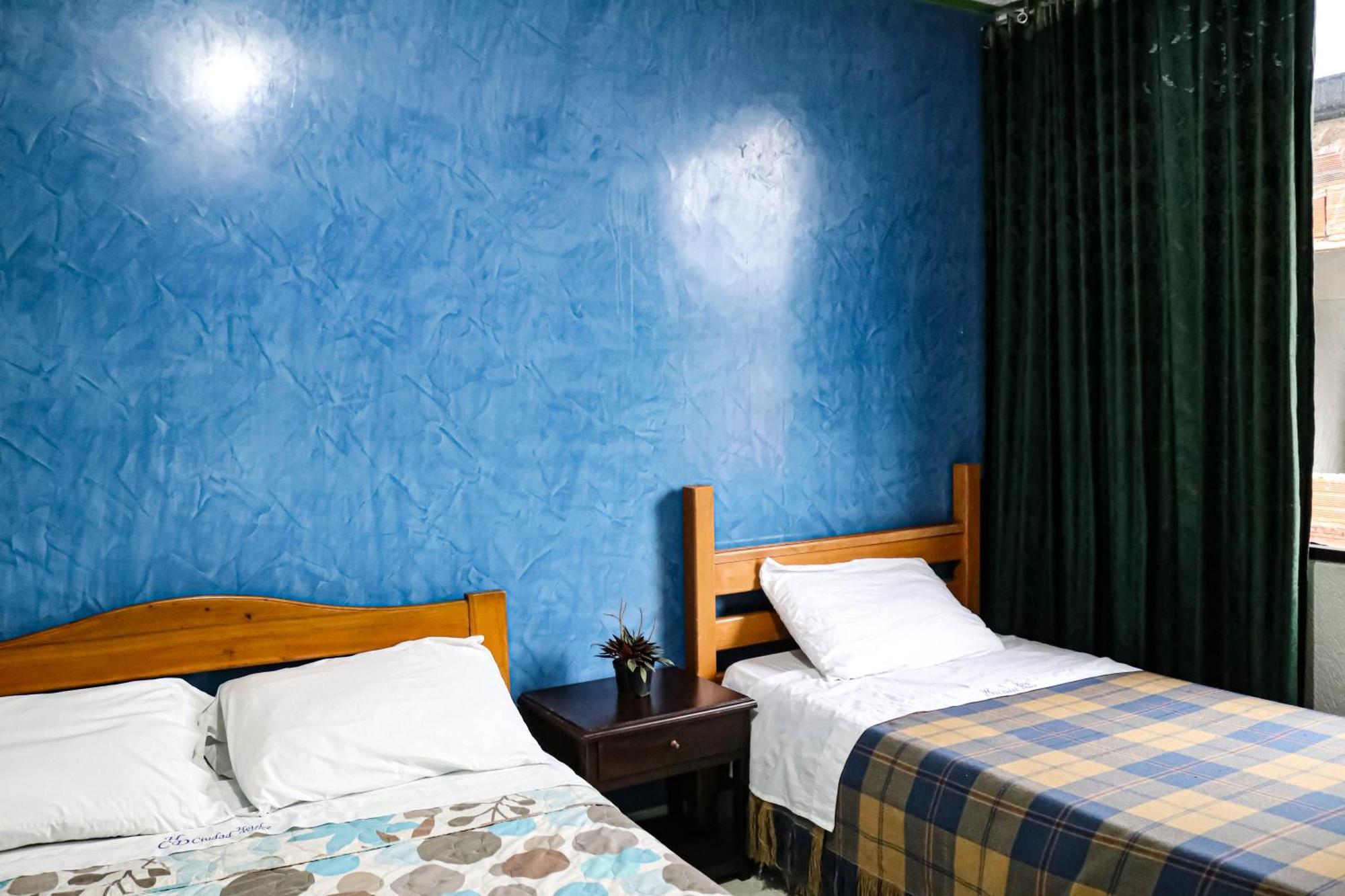 Hotel Ciudad Dulce Моникира Екстериор снимка