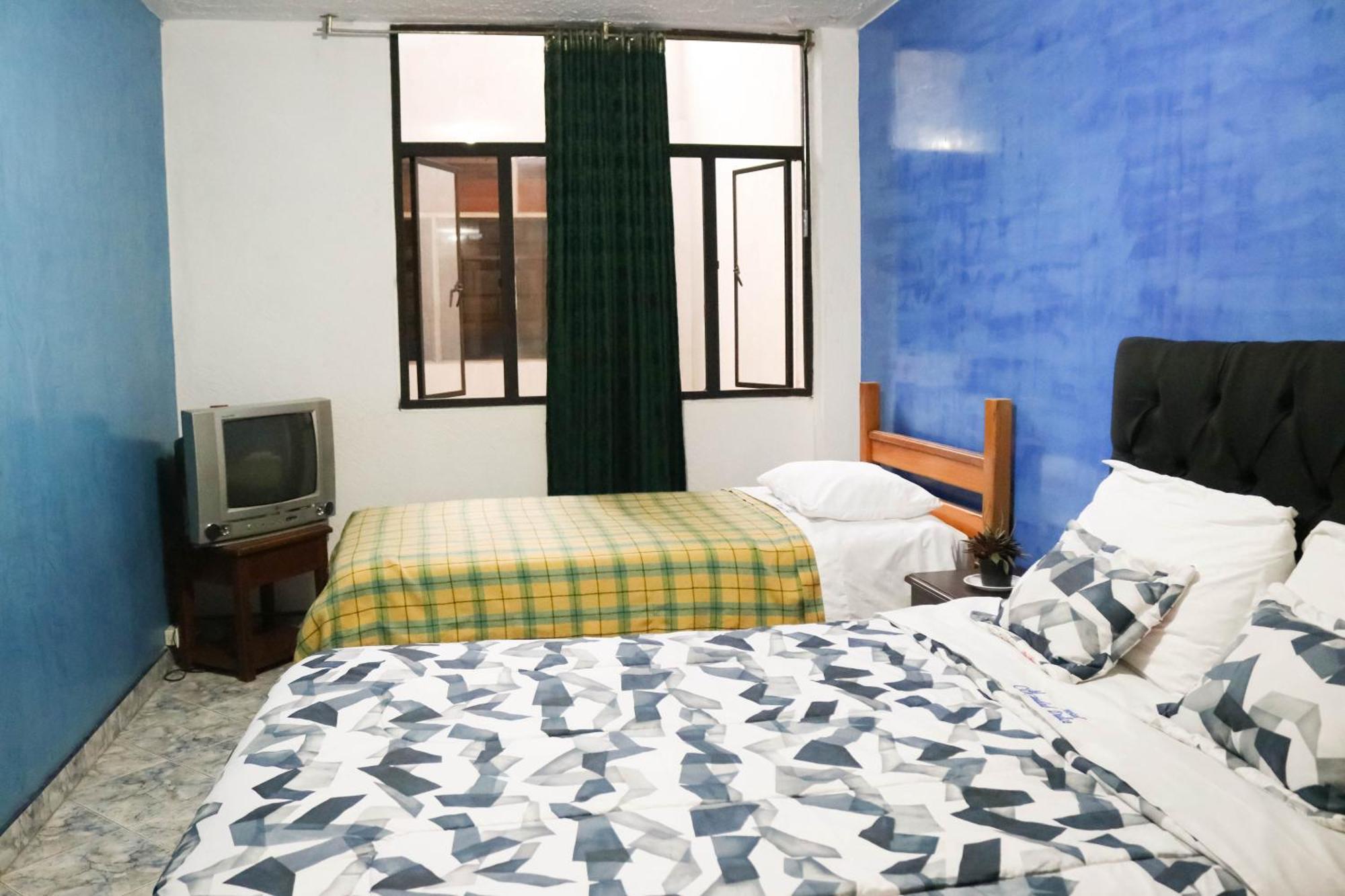 Hotel Ciudad Dulce Моникира Екстериор снимка