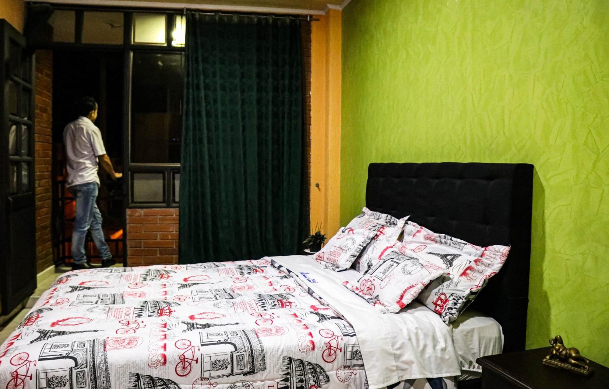 Hotel Ciudad Dulce Моникира Екстериор снимка